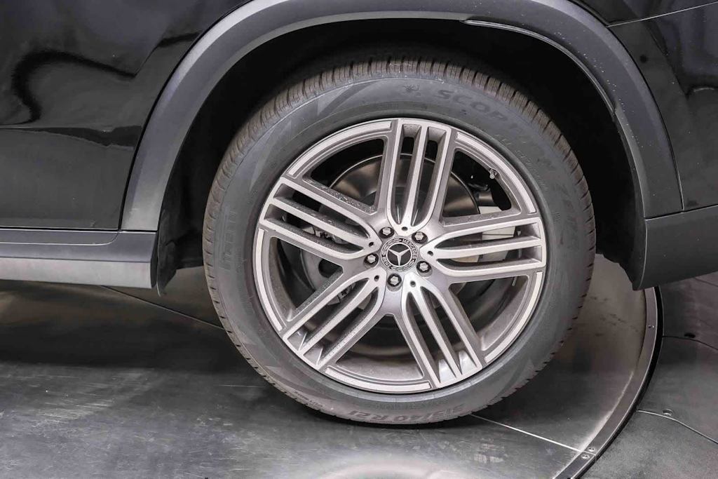 Thumbnail: 2026 Mercedes-Benz GLS - 8