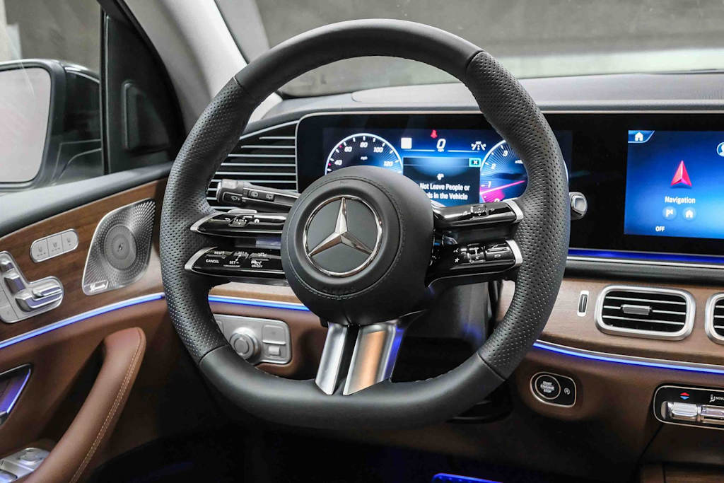 Thumbnail: 2026 Mercedes-Benz GLS - 10