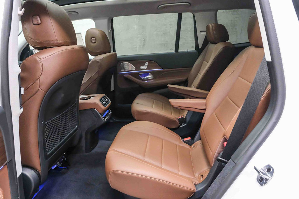 Thumbnail: 2026 Mercedes-Benz GLS - 28