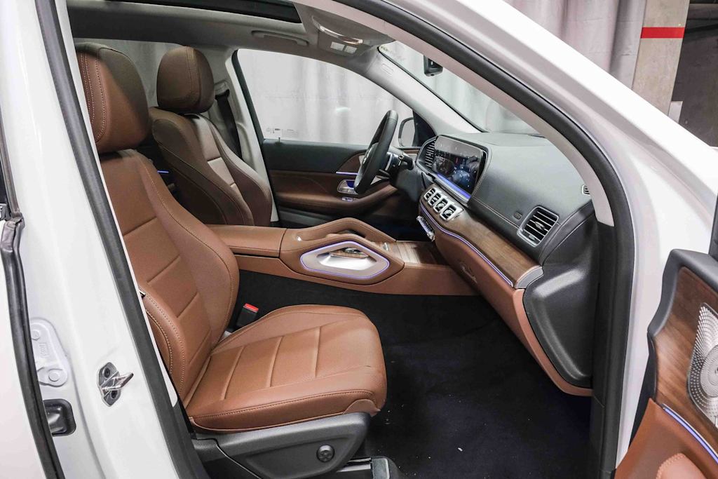 Thumbnail: 2026 Mercedes-Benz GLS - 11