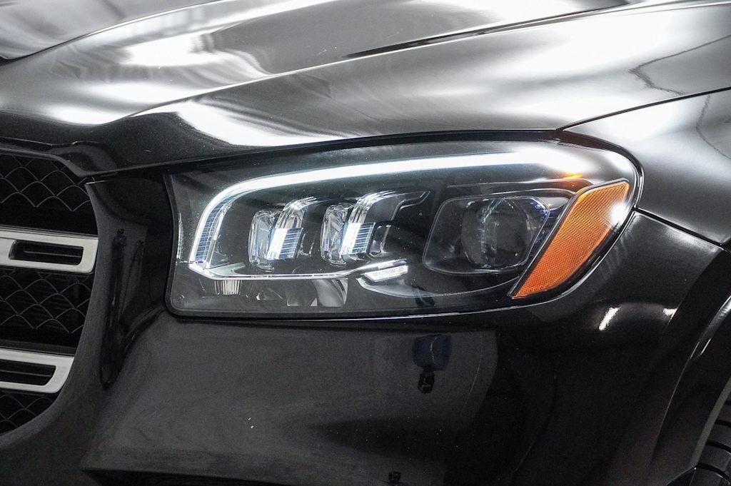 Thumbnail: 2022 Mercedes-Benz GLS - 20