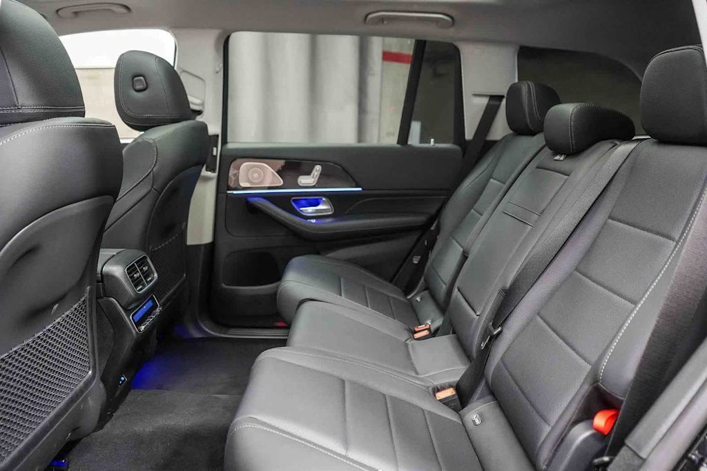 Thumbnail: 2026 Mercedes-Benz GLS - 11