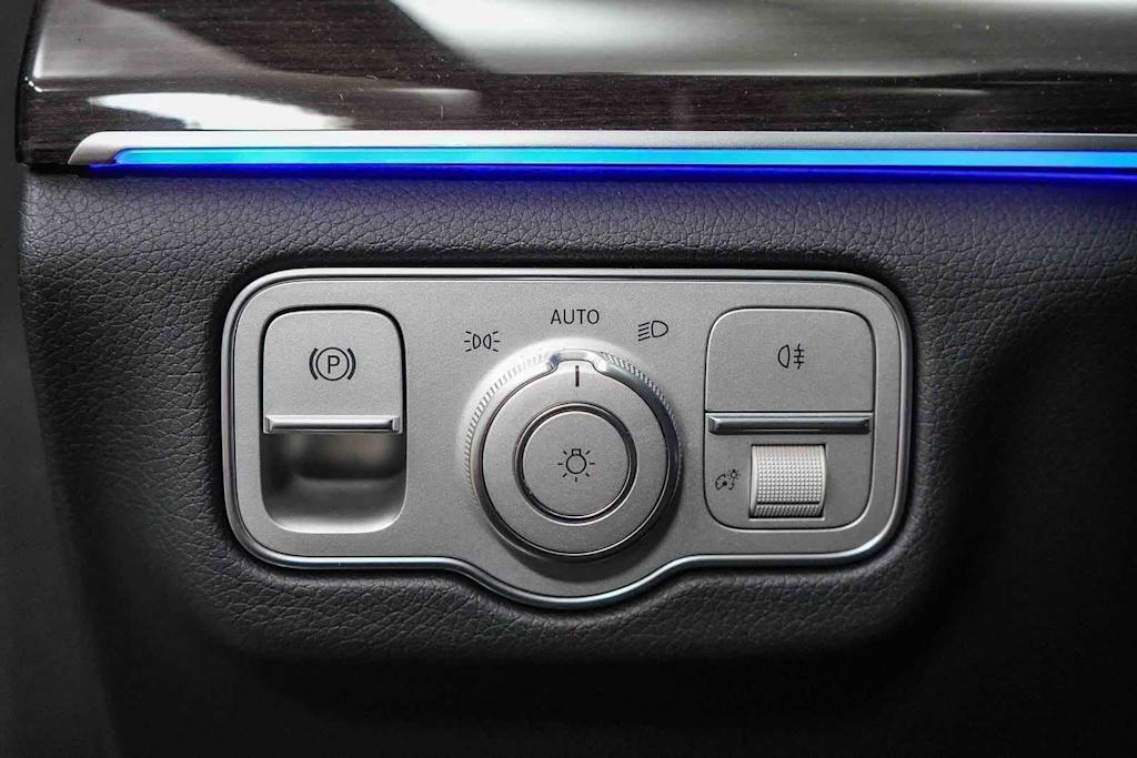 Thumbnail: 2026 Mercedes-Benz GLS - 30
