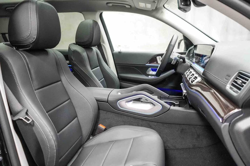 Thumbnail: 2026 Mercedes-Benz GLS - 9