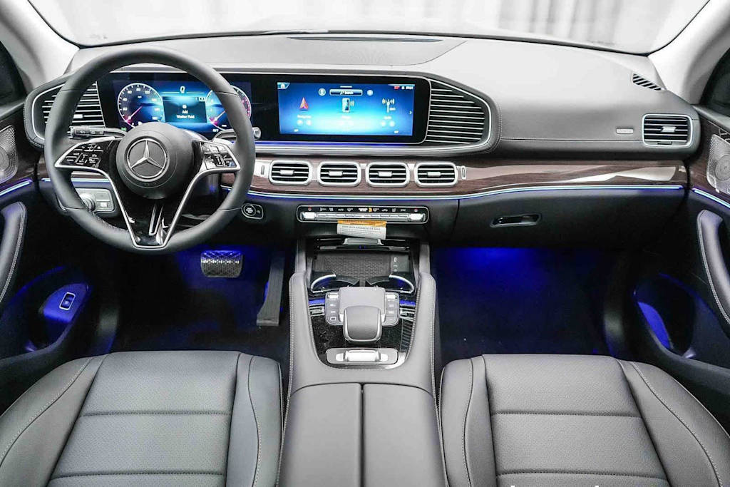 Thumbnail: 2026 Mercedes-Benz GLS - 2