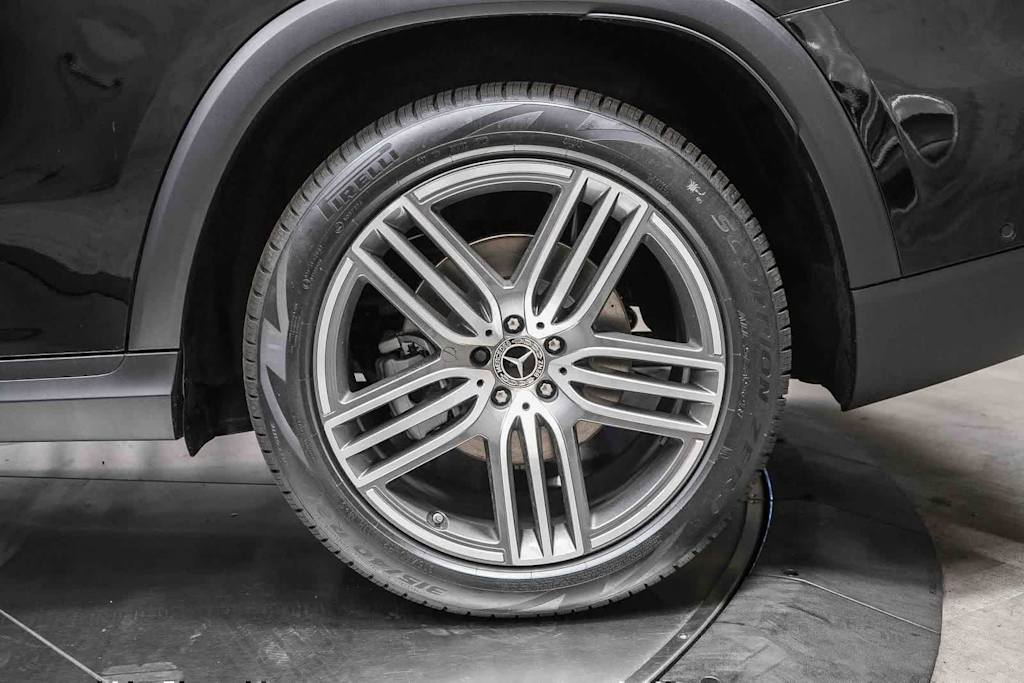 Thumbnail: 2026 Mercedes-Benz GLS - 6