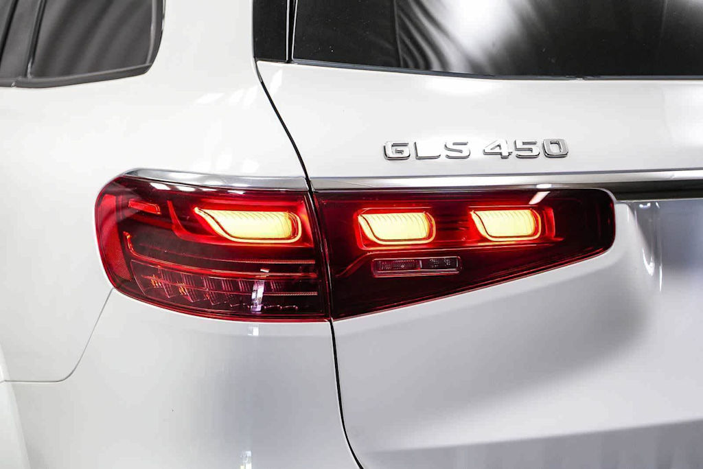 Thumbnail: 2026 Mercedes-Benz GLS - 20