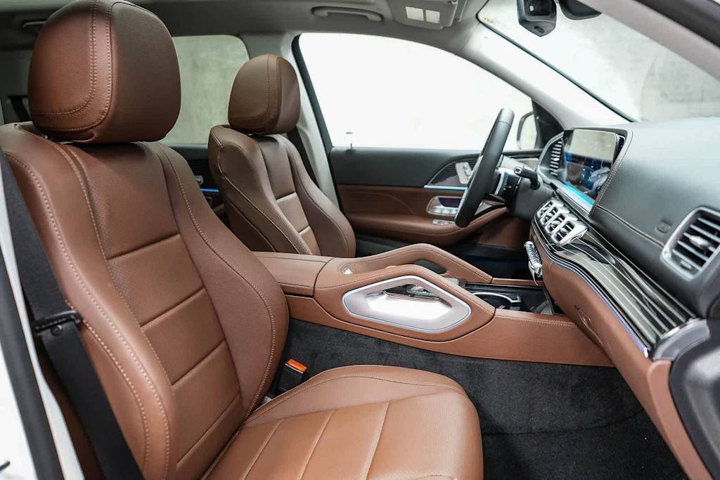 Thumbnail: 2026 Mercedes-Benz GLS - 9