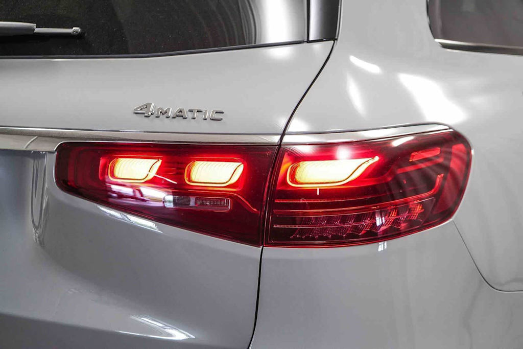 Thumbnail: 2026 Mercedes-Benz GLS - 21