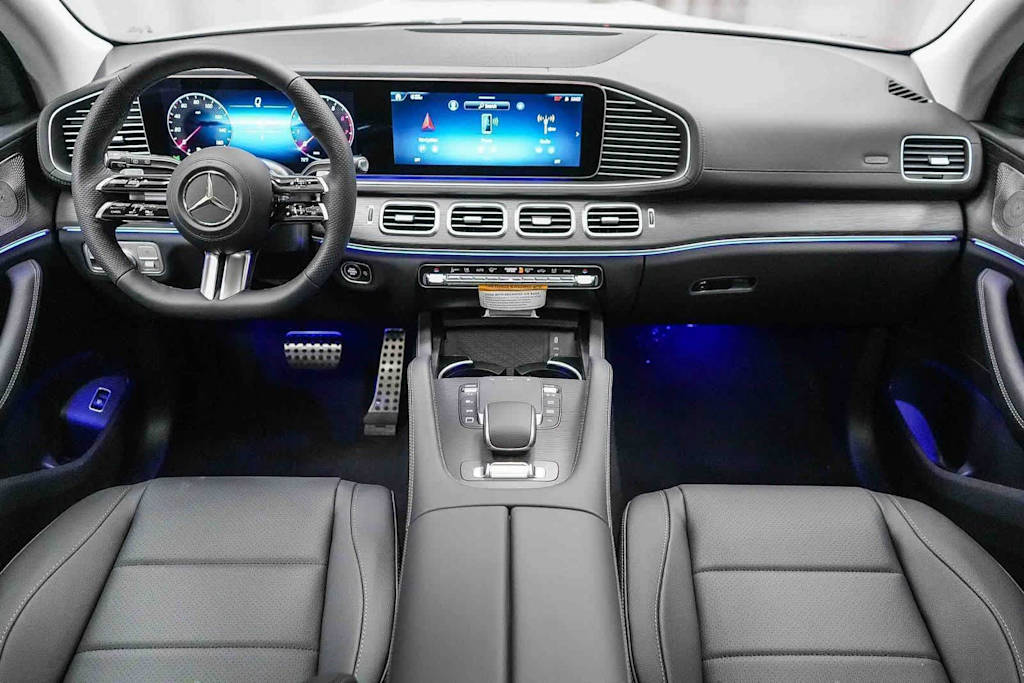 Thumbnail: 2026 Mercedes-Benz GLS - 2