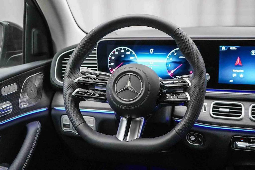 Thumbnail: 2026 Mercedes-Benz GLS - 9