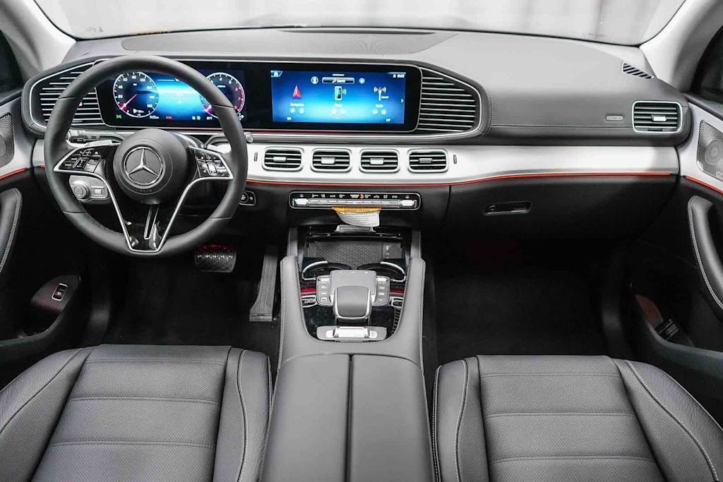 Thumbnail: 2026 Mercedes-Benz GLS - 2