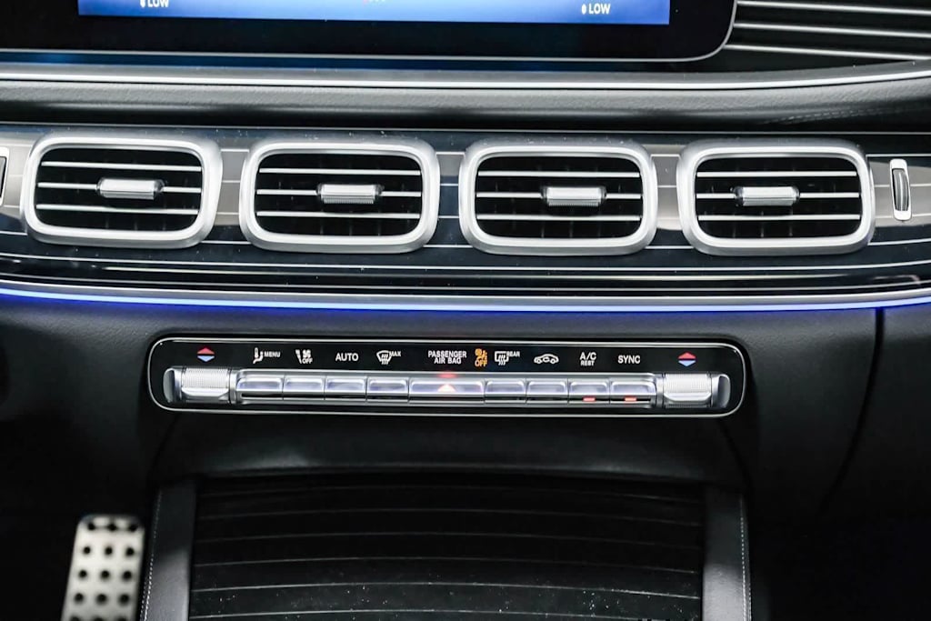 Thumbnail: 2026 Mercedes-Benz GLS - 39