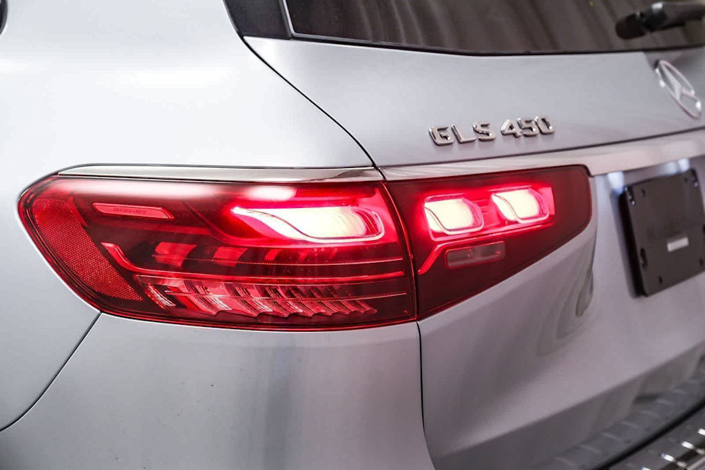 Thumbnail: 2026 Mercedes-Benz GLS - 23