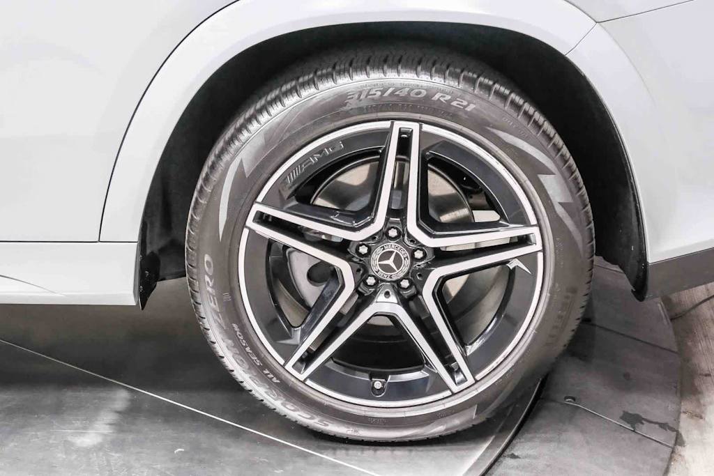 Thumbnail: 2026 Mercedes-Benz GLS - 8