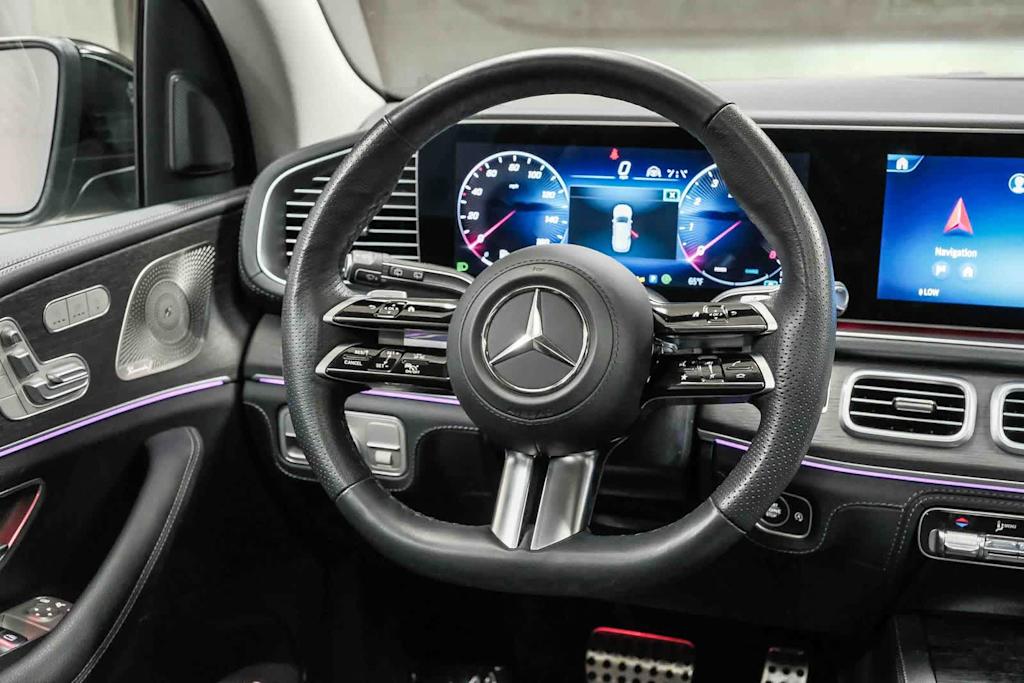 Thumbnail: 2026 Mercedes-Benz GLS - 10