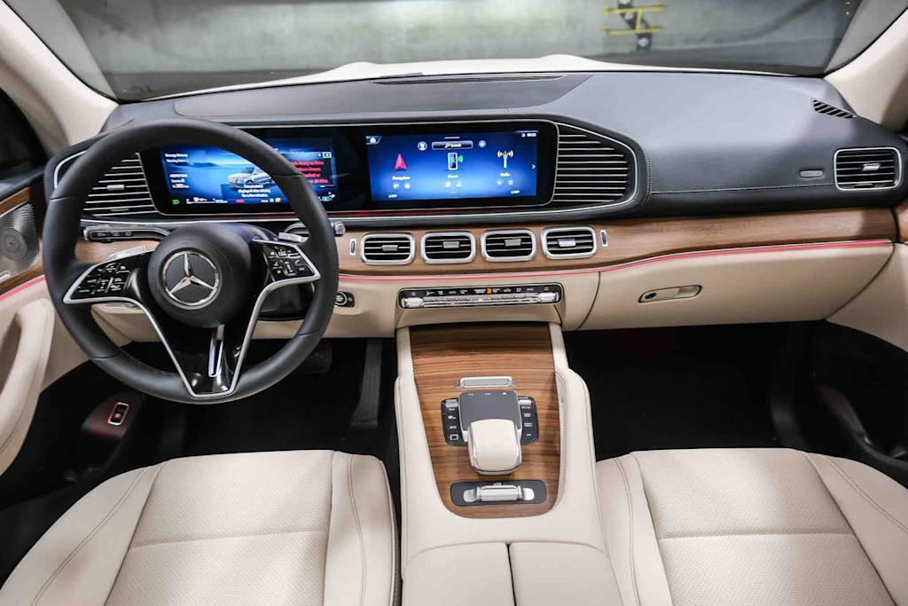 Thumbnail: 2026 Mercedes-Benz GLS - 2