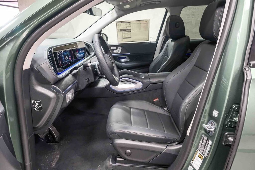Thumbnail: 2026 Mercedes-Benz GLS - 12