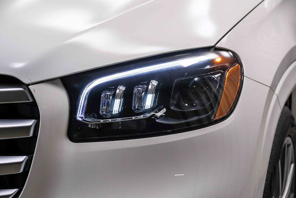 Thumbnail: 2026 Mercedes-Benz GLS - 22