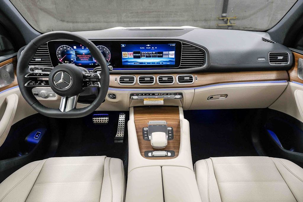 Thumbnail: 2026 Mercedes-Benz GLS - 2
