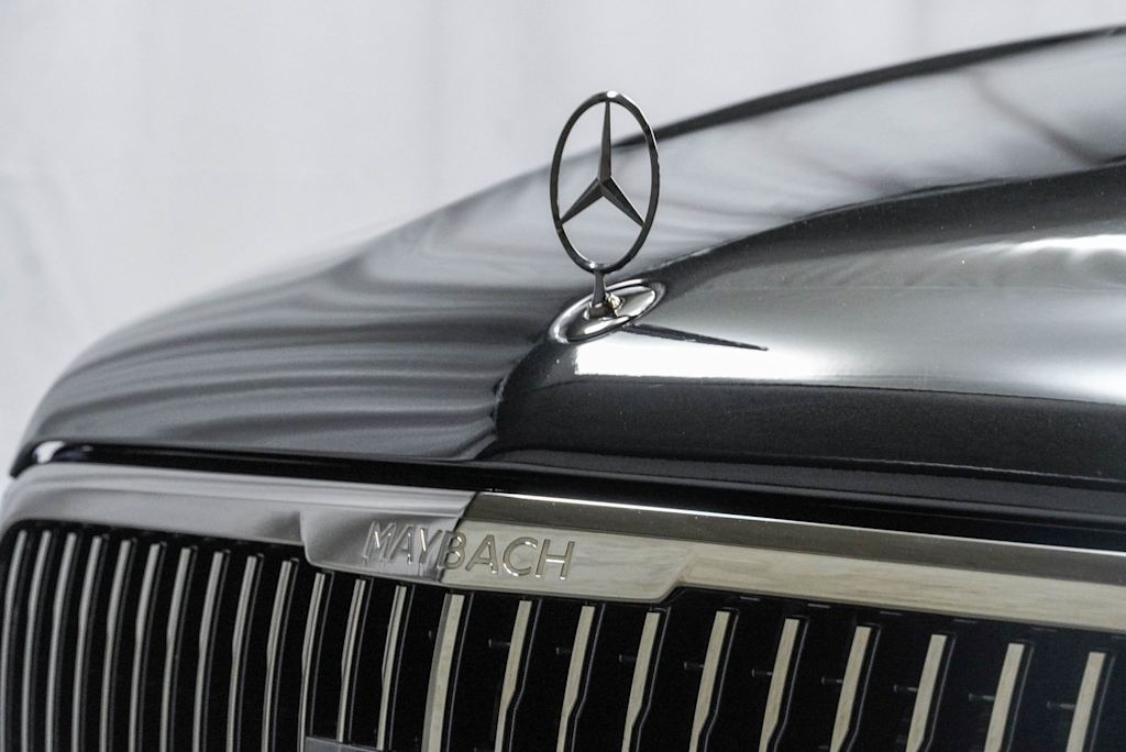 2025 Mercedes-Benz GLS Maybach GLS 600 6