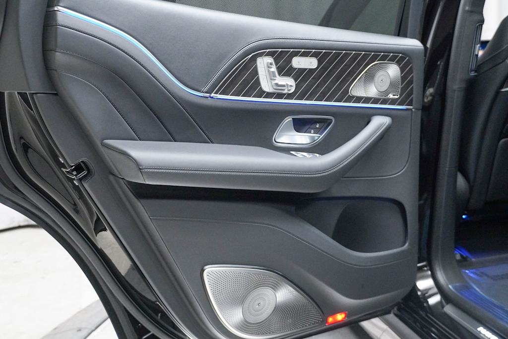 2025 Mercedes-Benz GLS Maybach GLS 600 29