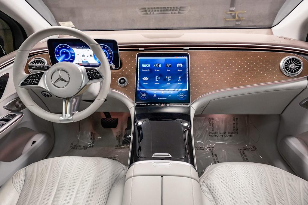 Thumbnail: 2023 Mercedes-Benz EQE - 2