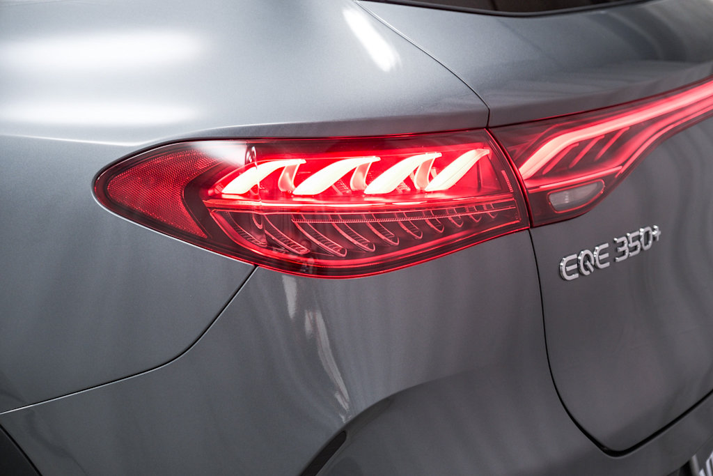 Thumbnail: 2023 Mercedes-Benz EQE - 7