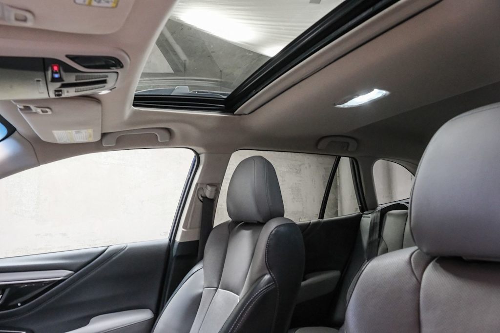 Thumbnail: 2022 Subaru Outback - 32