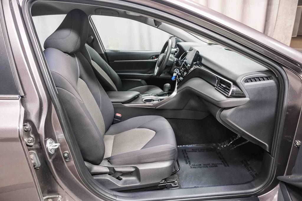 Thumbnail: 2022 Toyota Camry - 7