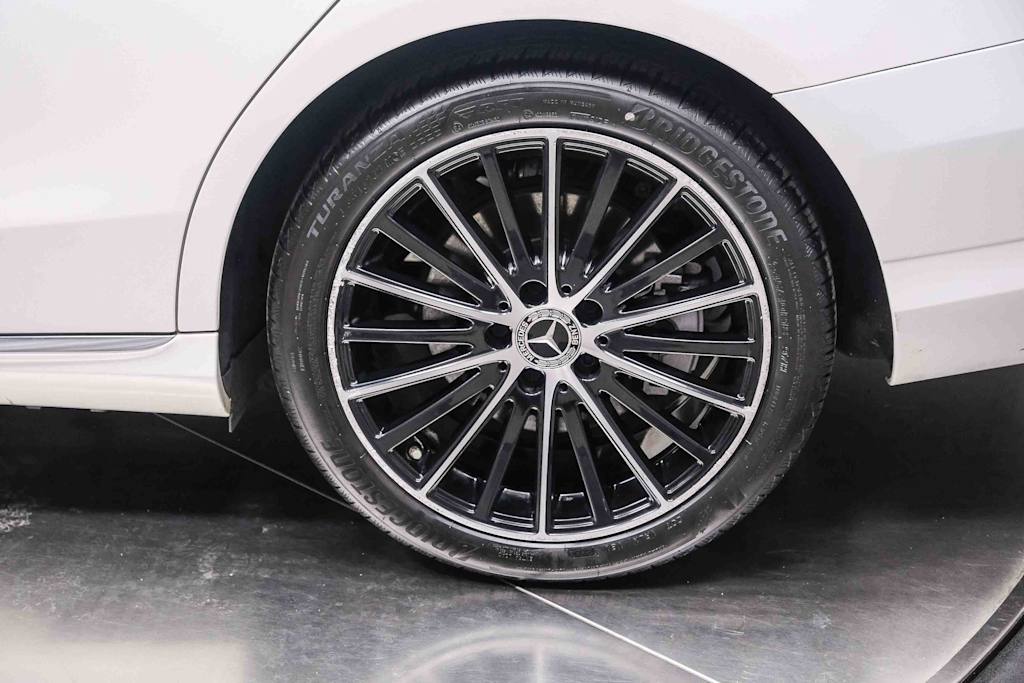 Thumbnail: 2019 Mercedes-Benz C-Class - 8