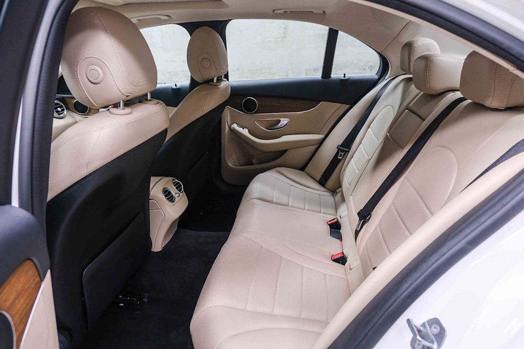 Thumbnail: 2019 Mercedes-Benz C-Class - 13