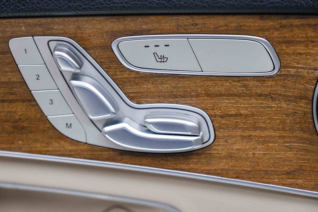 Thumbnail: 2019 Mercedes-Benz C-Class - 31