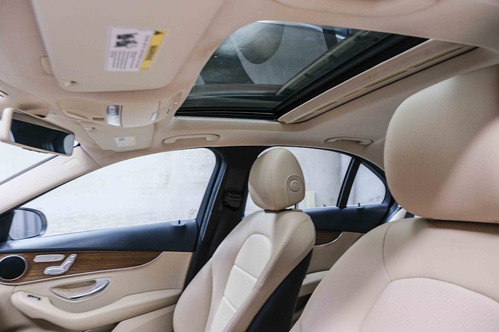 Thumbnail: 2019 Mercedes-Benz C-Class - 33