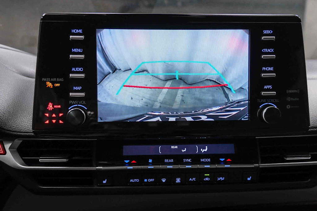 Thumbnail: 2021 Toyota Sienna - 31