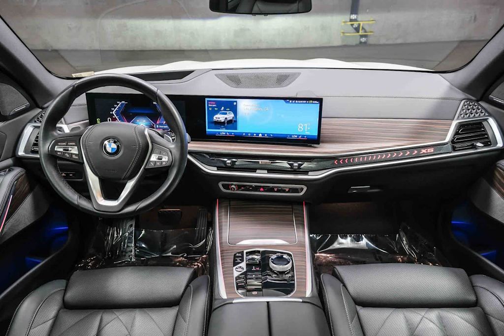 Thumbnail: 2025 BMW X5 - 2