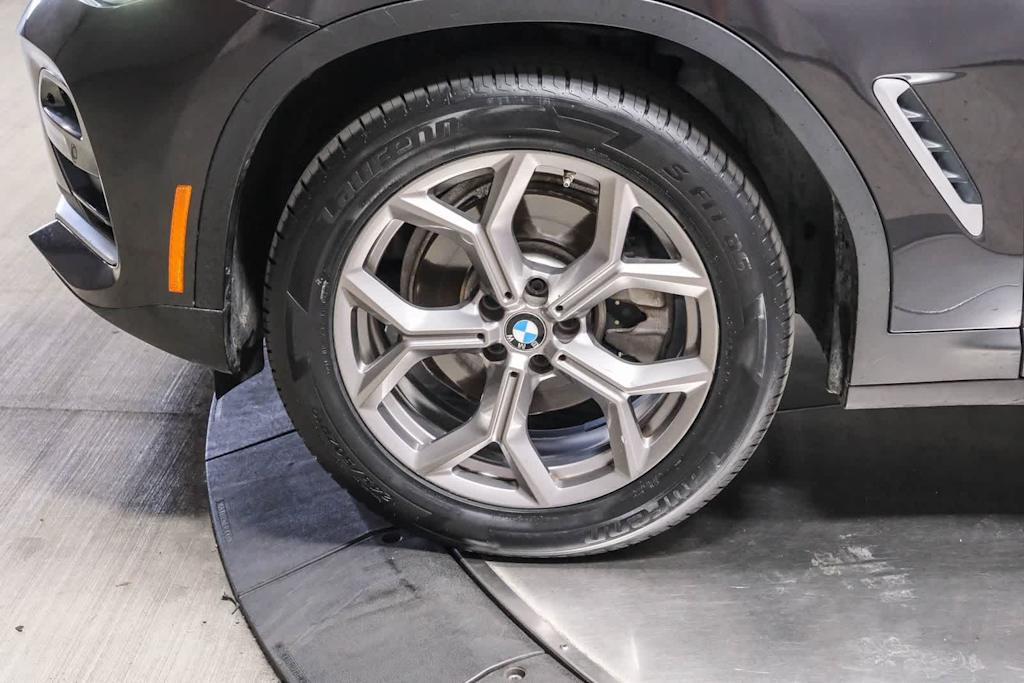 Thumbnail: 2020 BMW X4 - 20