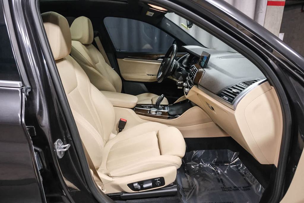 Thumbnail: 2020 BMW X4 - 11