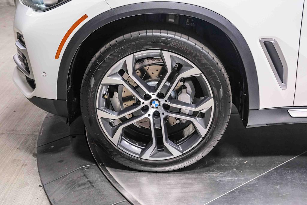 Thumbnail: 2020 BMW X5 - 21
