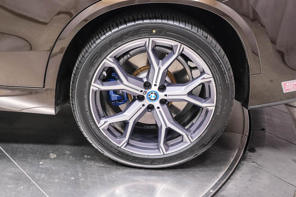 Thumbnail: 2022 BMW X5 - 7