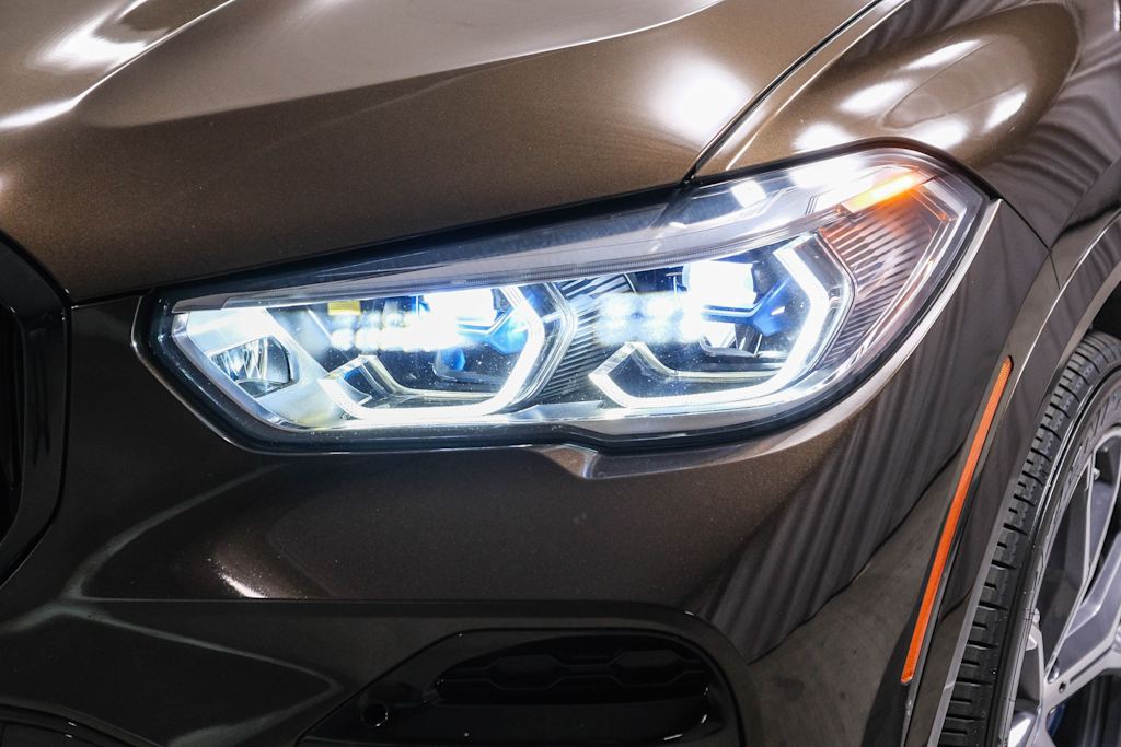 Thumbnail: 2022 BMW X5 - 21