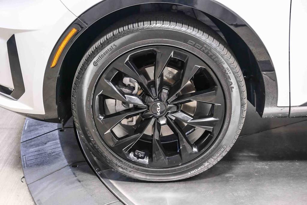 Thumbnail: 2023 Kia Sorento - 20