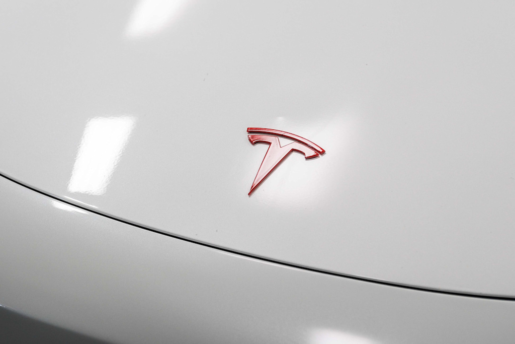 Thumbnail: 2020 Tesla Model 3 - 7
