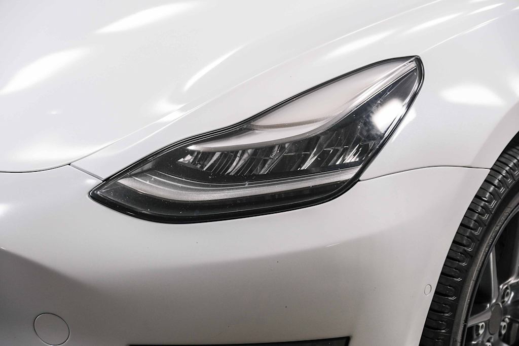 Thumbnail: 2020 Tesla Model 3 - 22