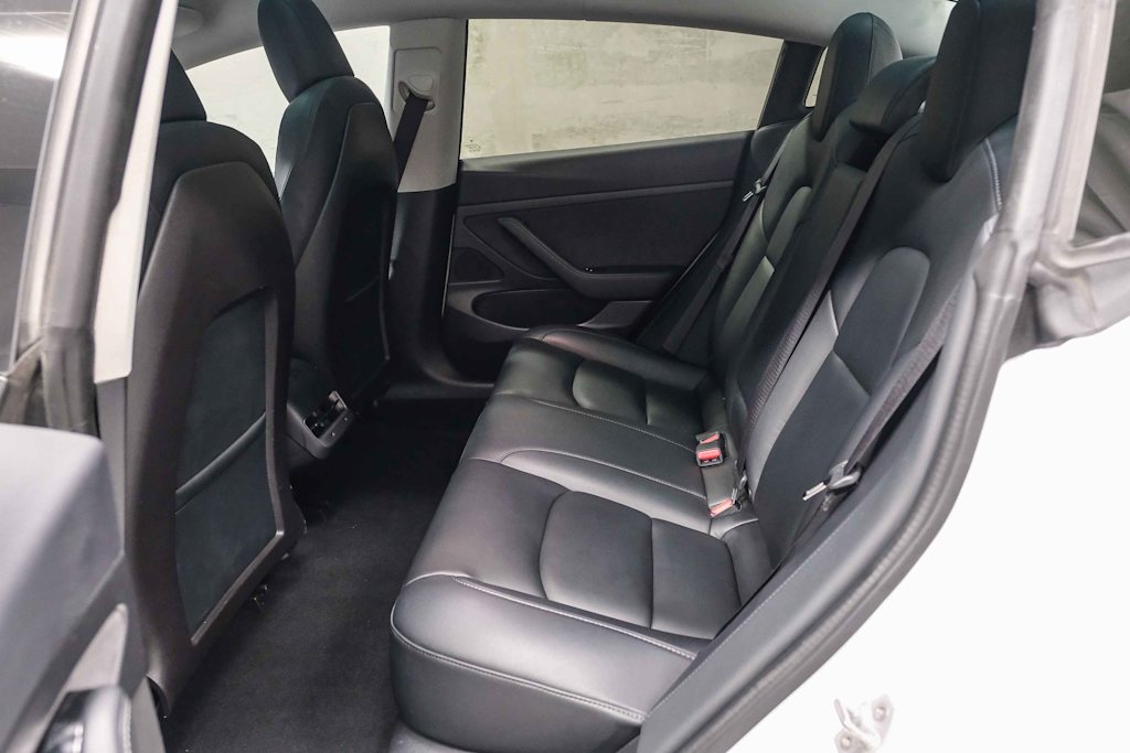 Thumbnail: 2020 Tesla Model 3 - 13