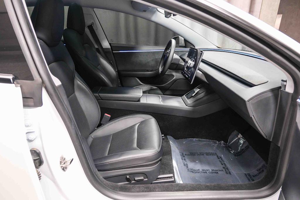 Thumbnail: 2024 Tesla Model 3 - 9