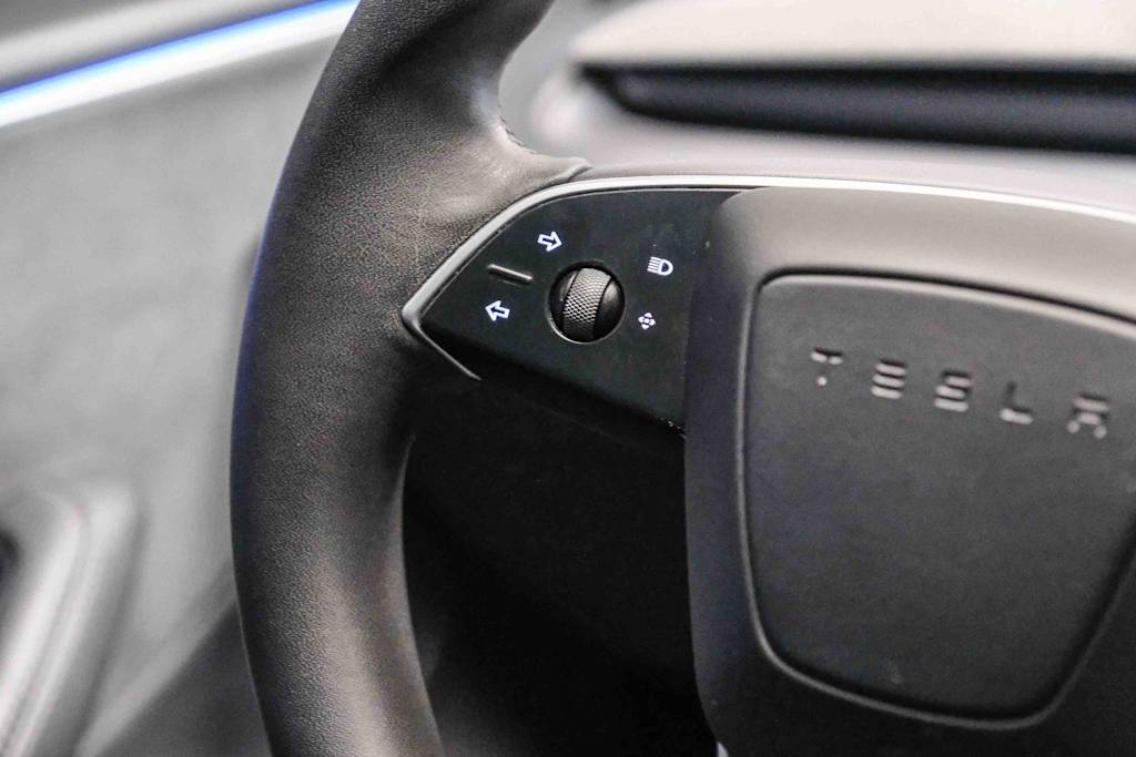 Thumbnail: 2024 Tesla Model 3 - 21