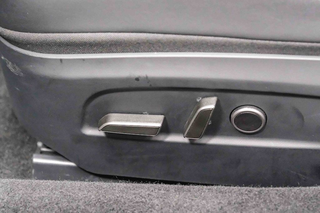 Thumbnail: 2024 Tesla Model 3 - 24