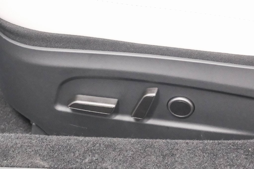 Thumbnail: 2024 Tesla Model 3 - 22