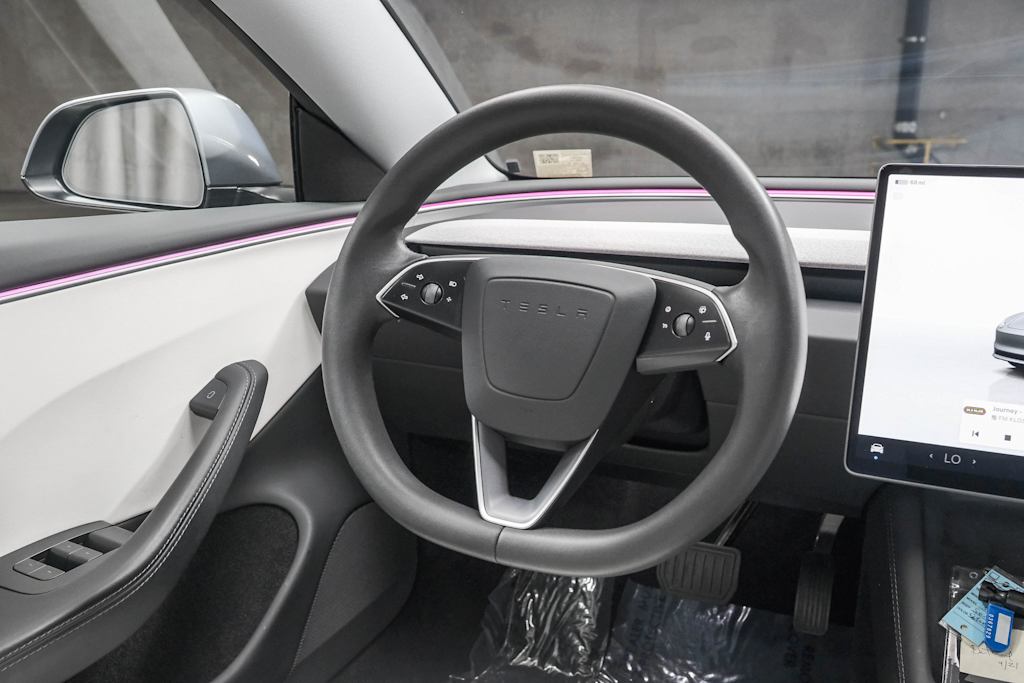 Thumbnail: 2024 Tesla Model 3 - 8